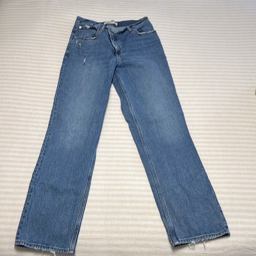 Abercrombie The 90’s Straight Ultra High Rise Jeans